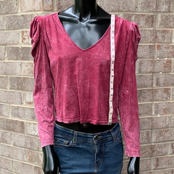 7 For All Mankind Puff Shoulder V-Neck Long Sleeve Stone Washed Cropped Top Sz S - Picture 8 of 12